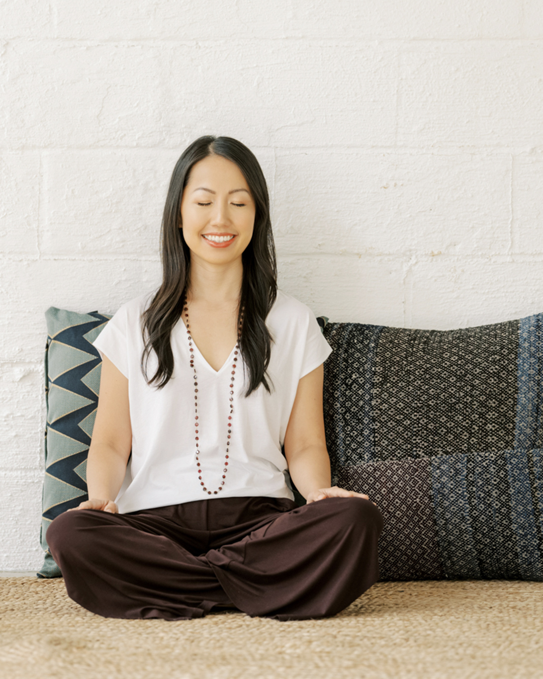 Mantra Meditation: A Go-To Guide With 30 Mantras for Meditation